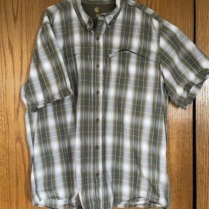 Men’s XL Carhartt outdoor/camping shirt